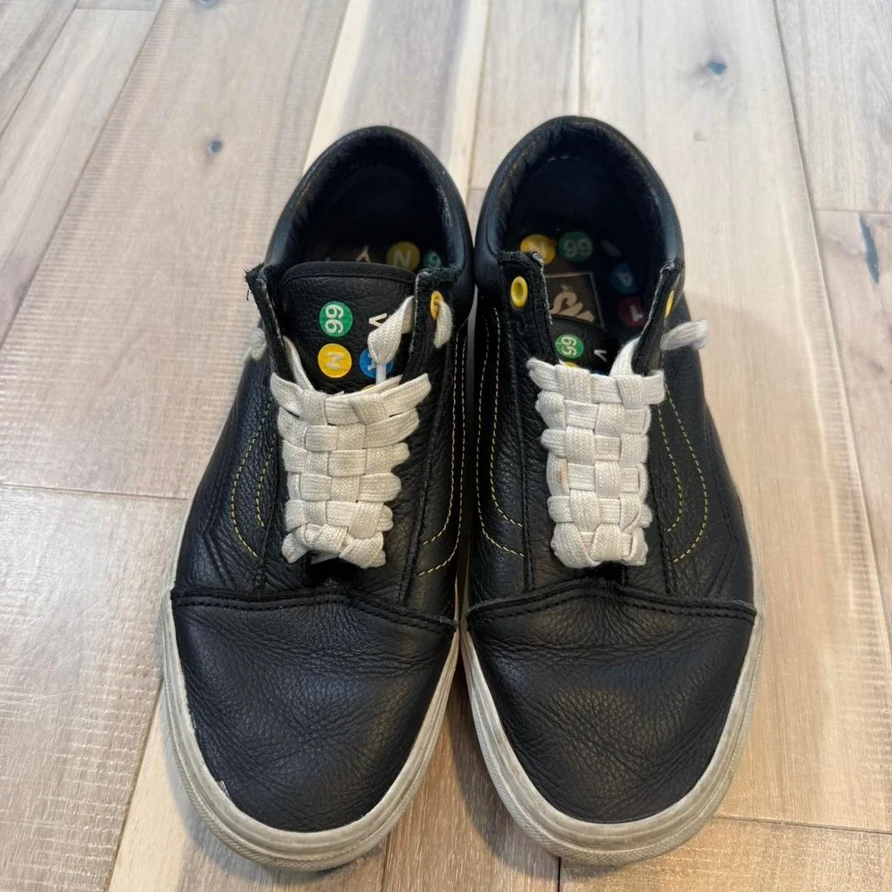 Vans Old Skool NYC Subway black leather Sz 10 woman's and 8.5 men's